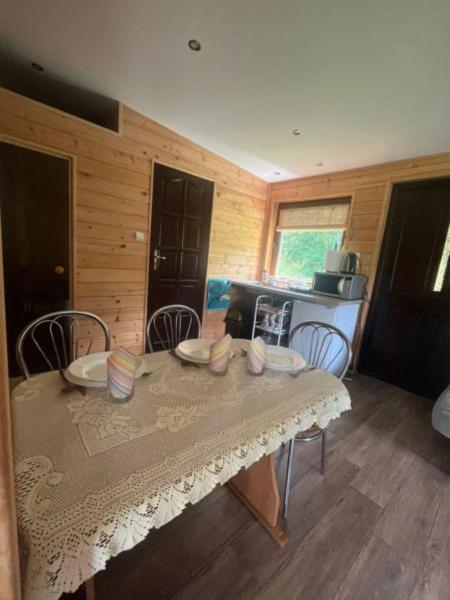 스마르드즈비체 Lesny Zakatek B&B 외부 사진